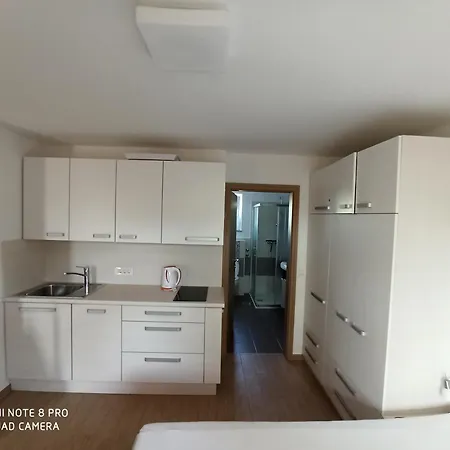 Summer Delight Apartment *