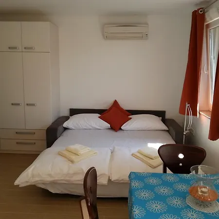 Summer Delight Apartment